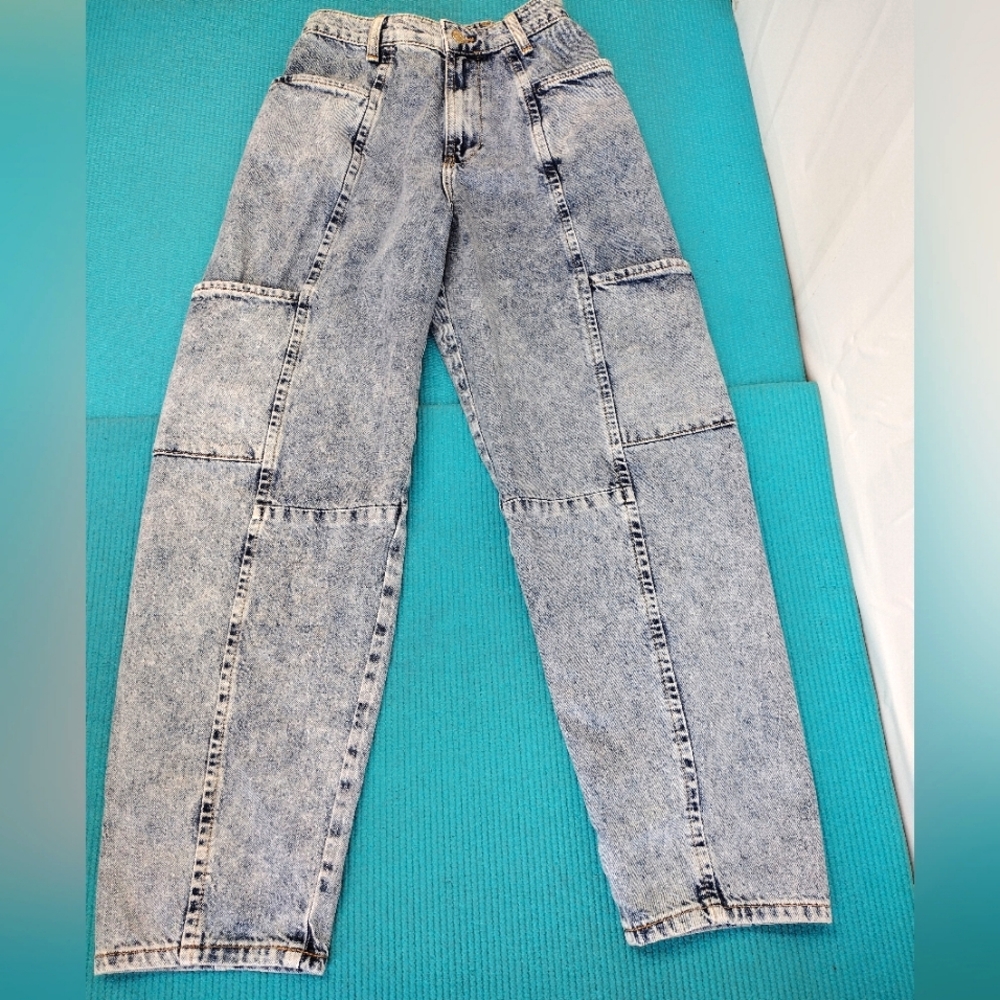 Forever 21 Women's Baggy Cargo Oversized High Rise Jeans - Size S